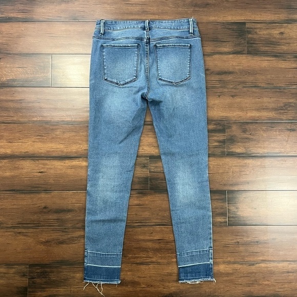 Harper Heritage Mid Rise Release Hem Jeans - Size 28 - Picture 6 of 11